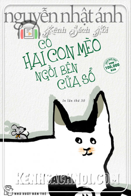 Có hai con Mèo ngồi bên cửa sổ